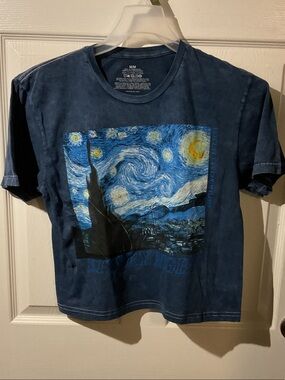 Blue Starry Night Graphic Cropped Tee